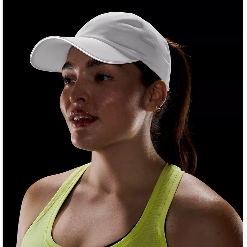 Lulu Lemon hat